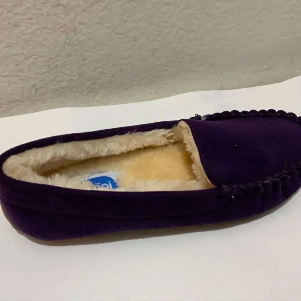 Floopi Women's Lilly Moccasin Faux Sued Slippers Purple Size 6